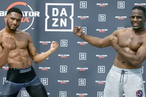 Cha con nhà McKee trước sự kiện Bellator 228