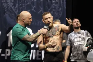 McGregor luôn dành thời gian "chiếu cố" Khabib