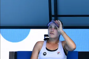 Đôi mắt đẫm lệ của Kenin