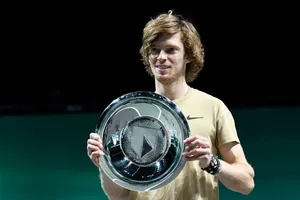 Rublev vô địch Rotterdam Open