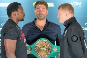 Whyte mặt đối mặt với Povetkin