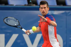 Djokovic lọt vào tứ kết