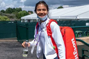 Emma Raducanu là thương hiệu mới của làng quần vợt thế giới
