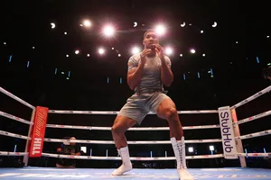 AJ sẽ mang hơi thở chiến tranh và giết chóc đến trận tái chiến