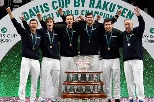Quần vợt Nga kết thúc mùa giải 2021 bằng ngôi vô địch Davis Cup