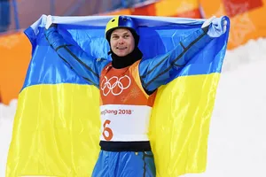 Abramenko giành tấm huy chương đầu tiên cho Ukraine ở Olympic 2022