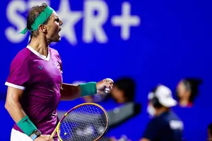 Nadal lại đánh bại Djokovic