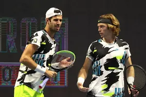 Khachanov và Rublev không thể thi đấu ở Wimbledon