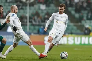 Ilya Zhigulyov trong màu áo Zaglebie Lubin