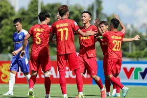 Quốc An - Quốc Michel thắng đẹp mắt ngày khai mạc SPL - S4