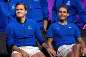 Cả Federer lẫn Nadal đều không cầm được nước mắt