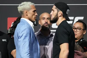 Oliveira đối mặt Makhachev