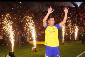 Ronaldo ra mắt Al Nassr