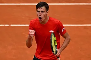 Marozsan loại Alcaraz