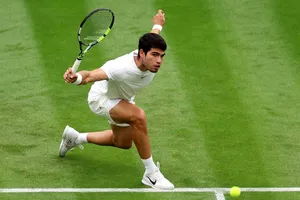 Alcaraz thắng trận đầu tiên ở Wimbledon 2023
