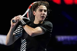 Gương mặt vẫn còn "non choẹt" của Shevchenko