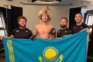 Rakhmonov là niềm tự hào của Kazakhstan trong môn MMA