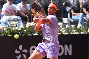 Nadal ngược dòng đánh bại đối thủ người Bỉ