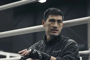 Bivol tích cực chuẩn bị cho trận đấu