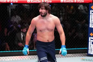 Vakhitov vừa được UFC ký hợp đồng
