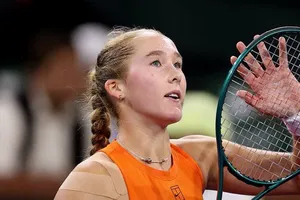 Andreeva xuất sắc lọt vào chung kết