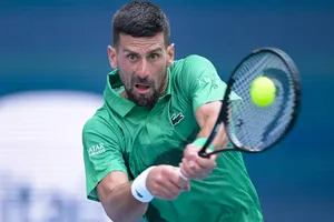 Djokovic thể hiện sức mạnh ở Miami dù đã lớn tuổi