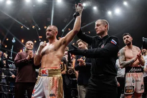 Kovalev giành chiến thắng giải nghệ