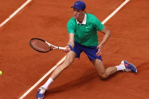 Roland Garros: Jannik Sinner dễ dàng vào vòng 3 sau chiến thắng “giã biệt” Richard Gasquet