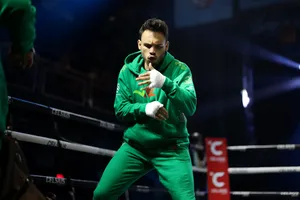 Chavez "con" sắp bị trục xuất