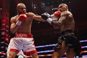 Eubank "con" sẽ tái đấu Conor
