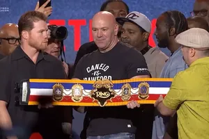 Ông bầu Dana White là đại diện truyền thông của sự kiện