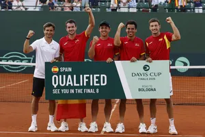 Niềm vui của tuyển Tây Ban Nha khi lọt vào Davis Cup Finals