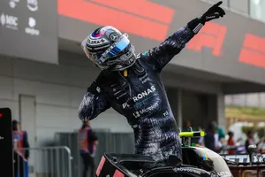 Antonelli ăn mừng chiến thắng ở Nhật Bản