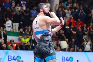 Sadulaev (Ảnh: UWW)