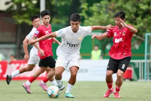 Phúc lủi đang là tay săn bàn hàng đầu của An Biên