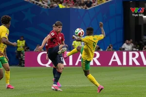 CH Czech (áo đỏ) chơi rất tệ ở World Cup lần này