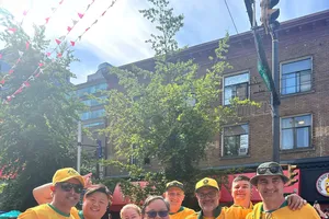 Tác giả và các CĐV Australia