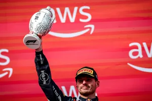 Verstappen ở Hungarian Grand Prix hồi tháng 7 (Ảnh: THX)