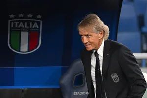Roberto Mancini trong trận thua Bỉ 0-2 (Ảnh: THX)