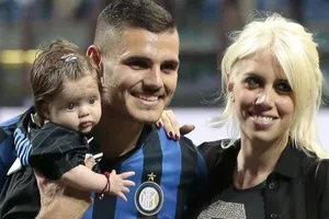 Mauro Icardi (Inter) và người đại diện Wanda Nara. Ảnh: Getty Images.
