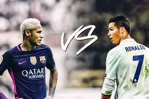 Neymar có thể sớm loại Ronaldo trong cuộc chiến giành Quả bóng vàng năm tới. Ảnh EPA