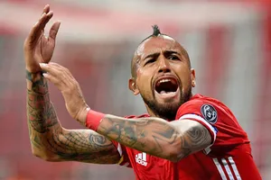 Tiền vệ "chiến binh" Arturo Vidal sẽ phải nghỉ đến hết mùa.