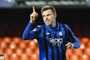 Ngôi sao Serie A quyên tiền chống dịch COVID-19