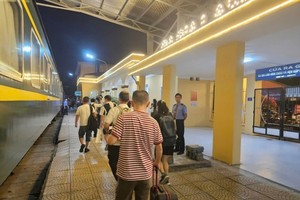 近4000人次乘坐越中国际联运列车