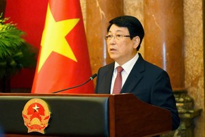 国家主席梁强。