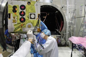 越南航天中心在日本进行的卫星测试活动。