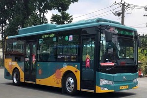 芳庄客运股份公司运营的无补贴巴士线也实行免票。