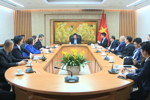 越南政府副总理阮志勇在政府办公厅会见了阿彻曼德（ArcherMind）集团董事长王继平。