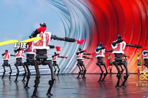 加速人形机器人进工厂