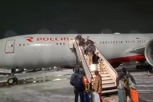 俄罗斯：正从古巴撤回俄公民